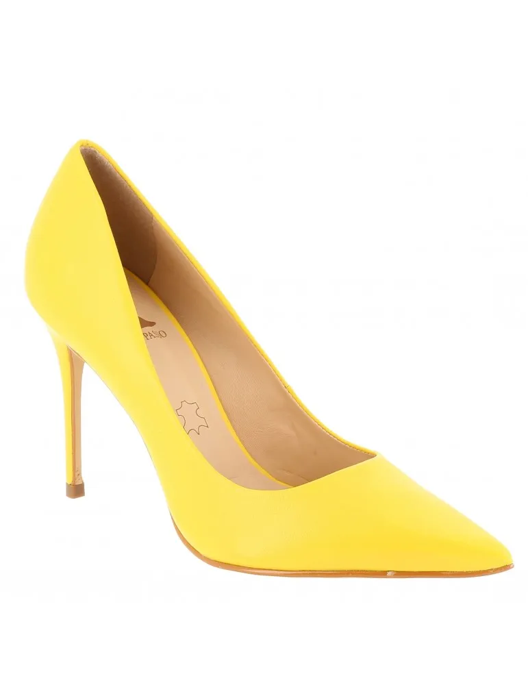 escarpins coupe classique talons fins cuir jaune 10 cm