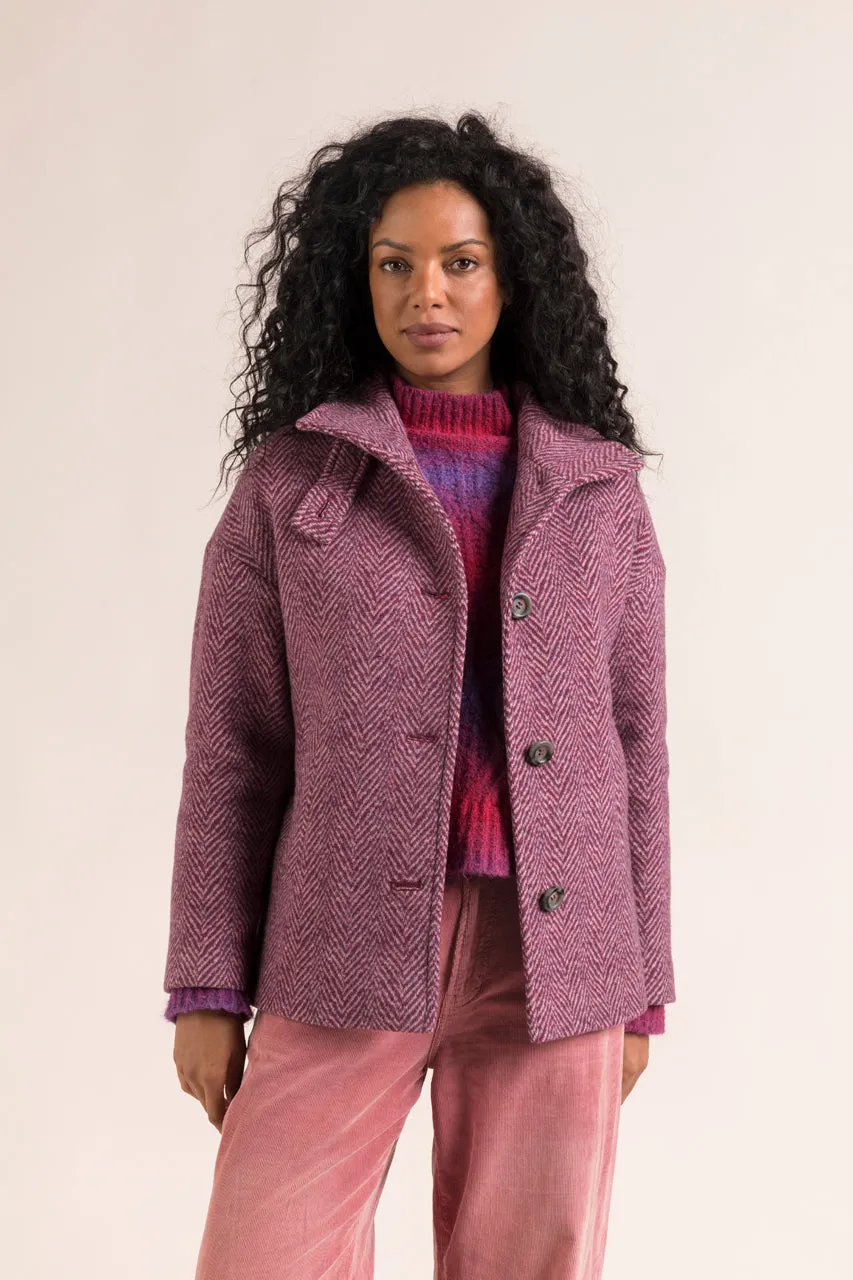 Manteau court oversize en chevron rose