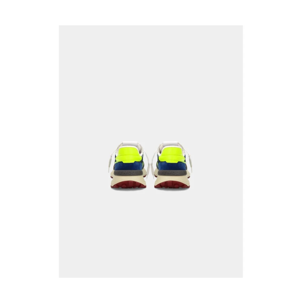 Neon Border Sneakers