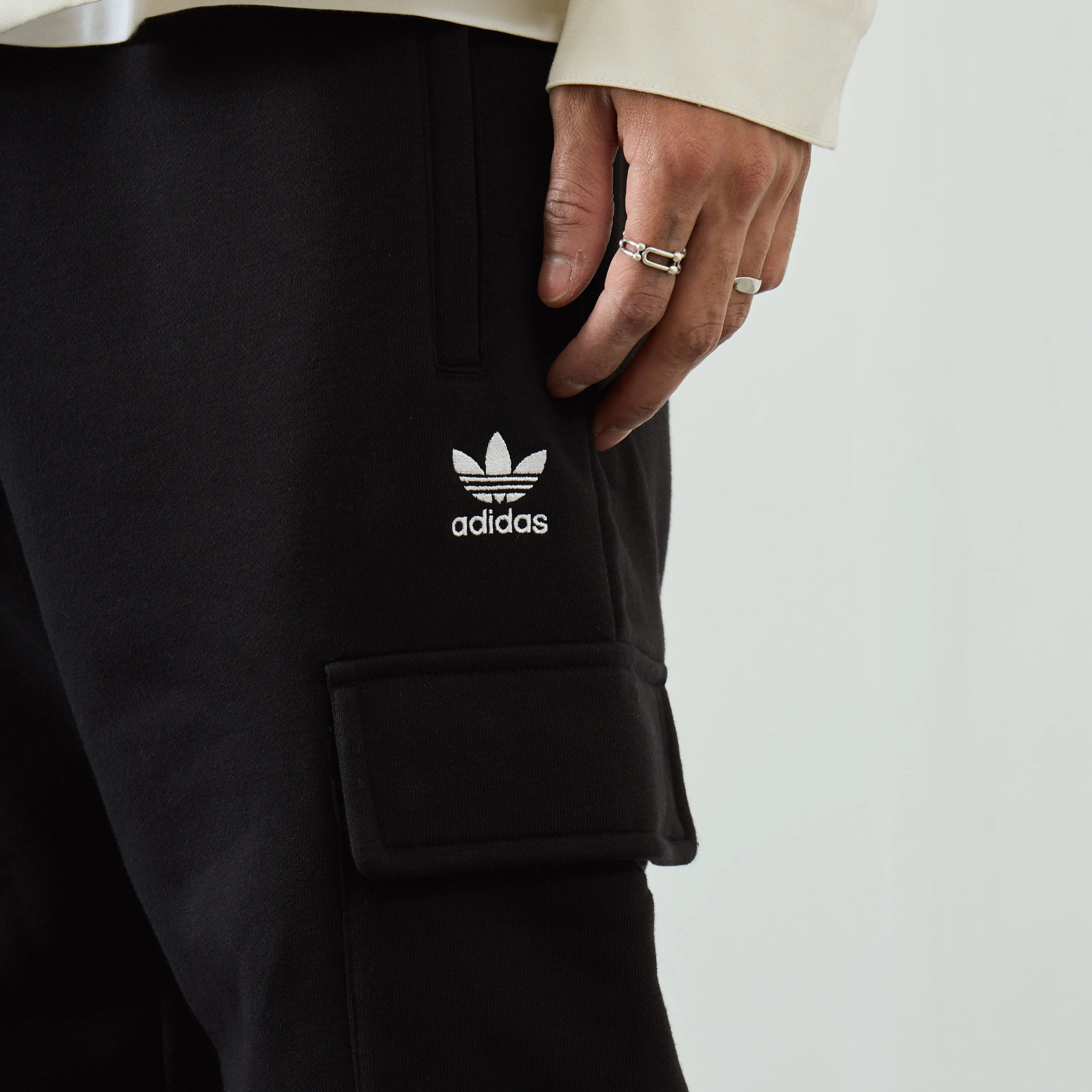 PANT JOGGER CARGO TREFOIL ESSENTIAL