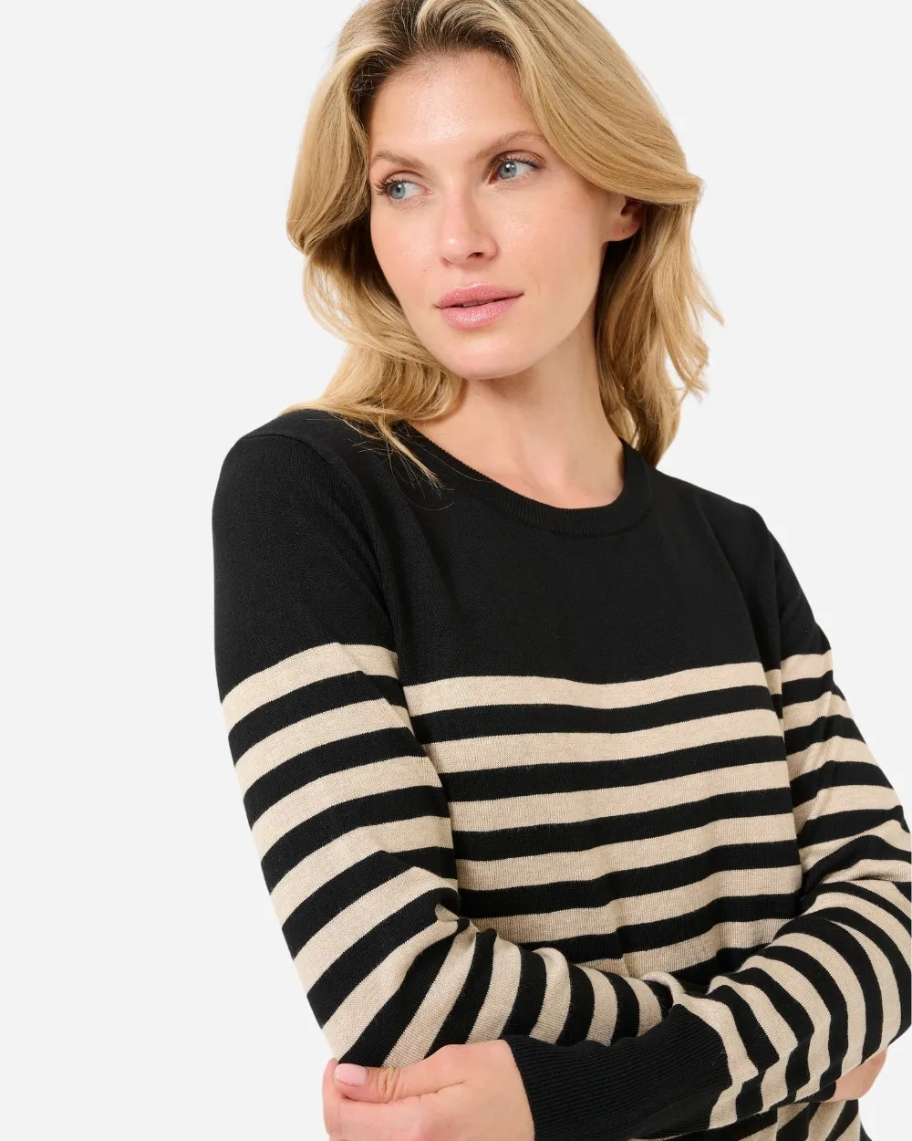 Pull marinière beige et noir