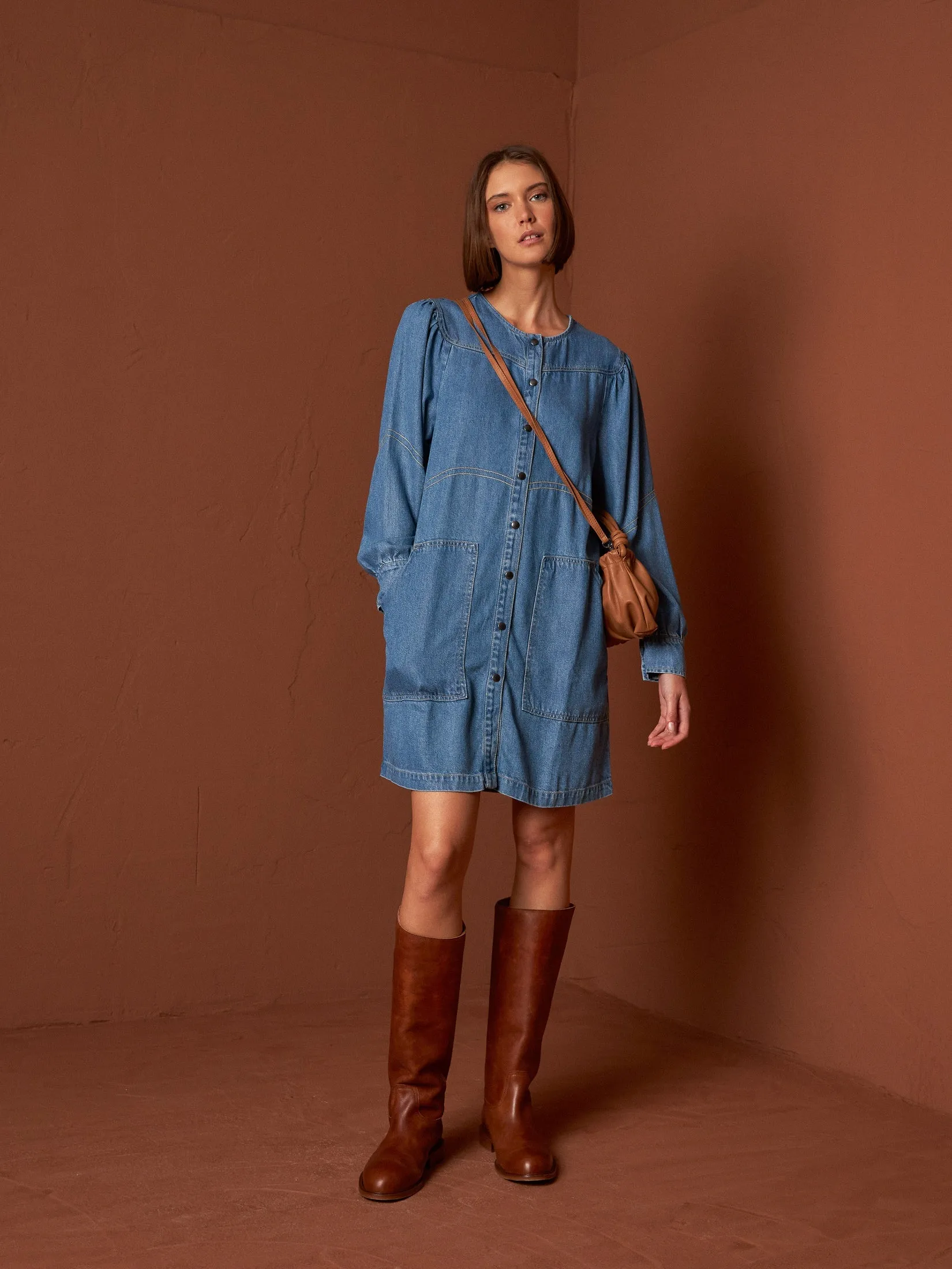 ROBE EN JEAN DÉLAVÉ