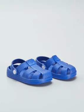 Sabots en plastiqué moulé - Bleu