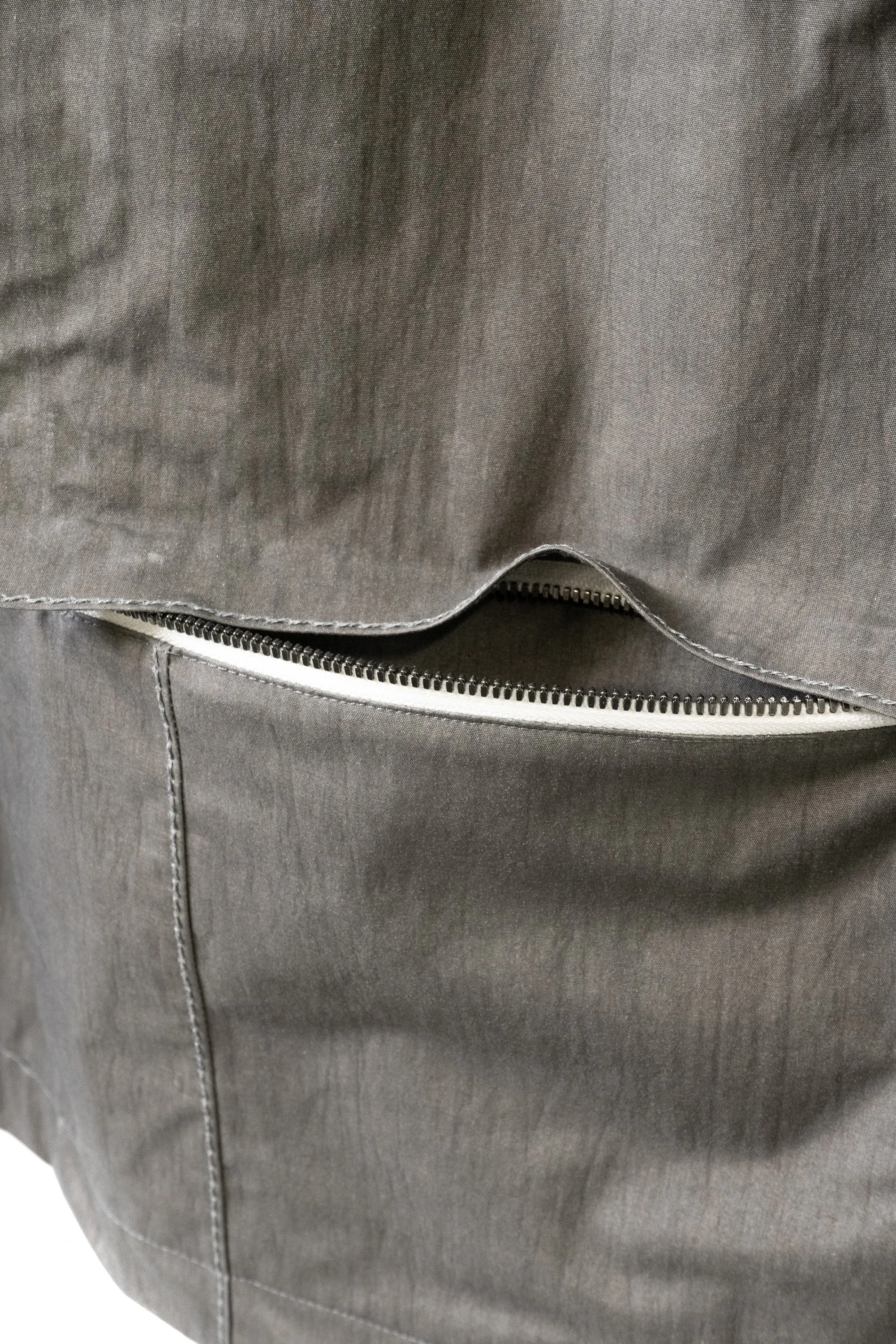 taichimurakami/ DISPLACEMENTANORAK